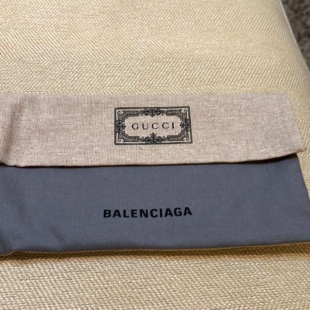 Gucci x balenciaga colab project cute and useful dust bag ❤️🔥